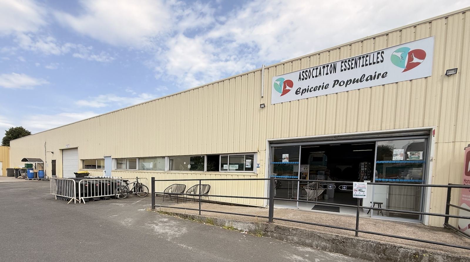 Le bâtiment de l’épicerie populaire à Blois